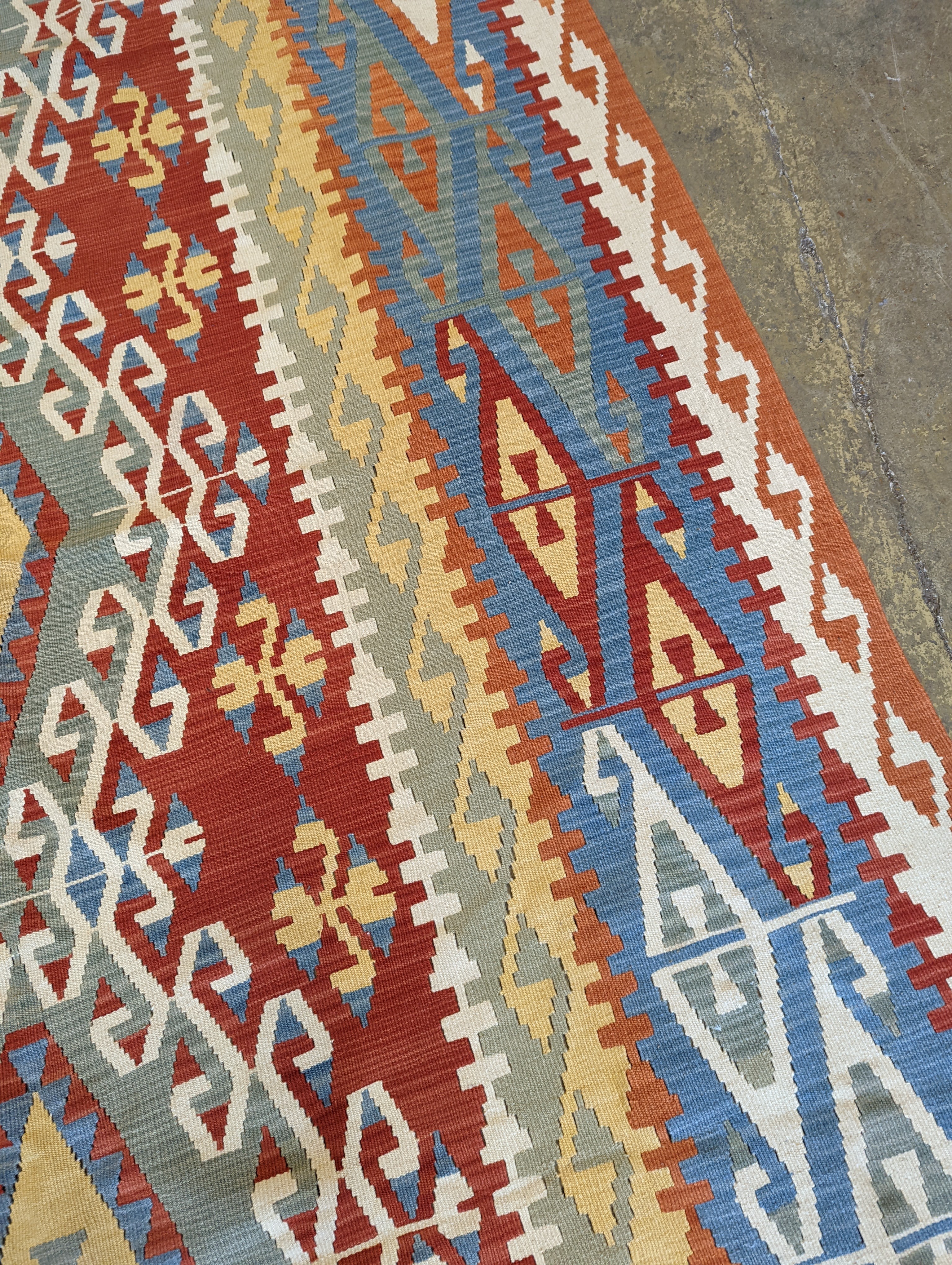 A Kelim flat weave carpet, 140 x 210cm